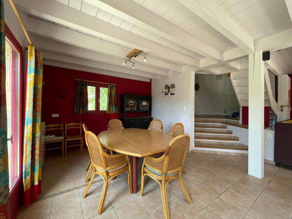 Champie Villa *